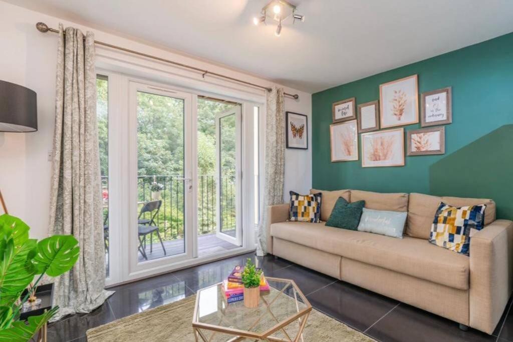 Forest View Apartment- Private Balcony Σαουθάμπτον Εξωτερικό φωτογραφία
