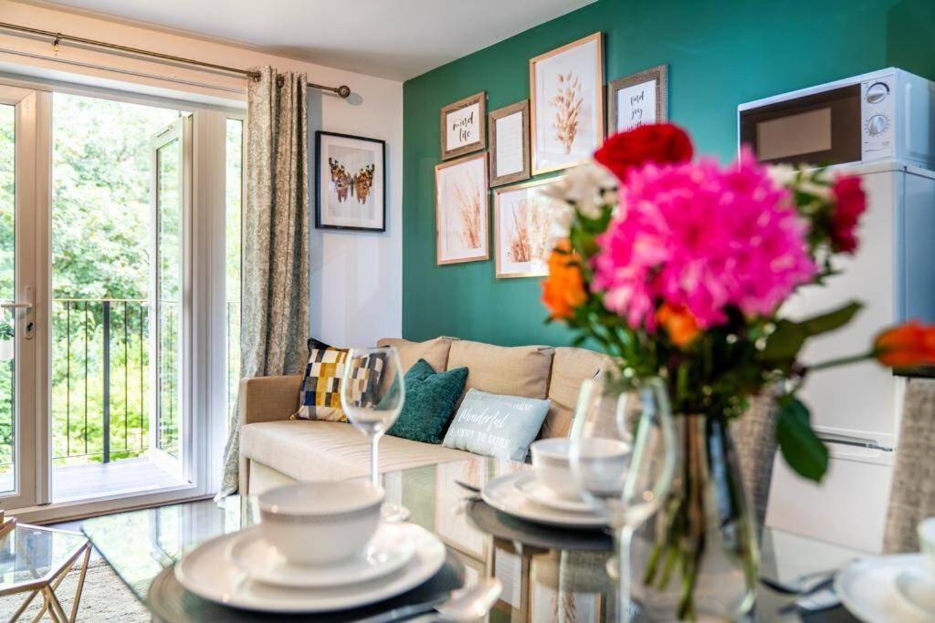 Forest View Apartment- Private Balcony Σαουθάμπτον Εξωτερικό φωτογραφία